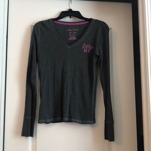 Aeropostale heather grey long sleeve top